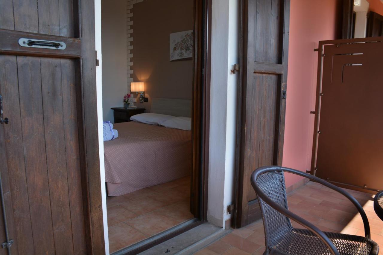 Hotel Villa Paradiso Riparbella Exterior foto